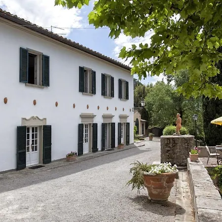 Vittoria Apartment *
