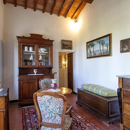 Vittoria Apartment Cortona