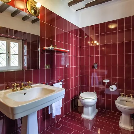 Vittoria Apartment