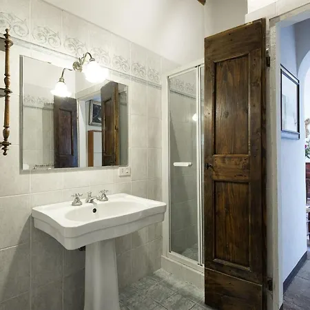 Vittoria Apartment *