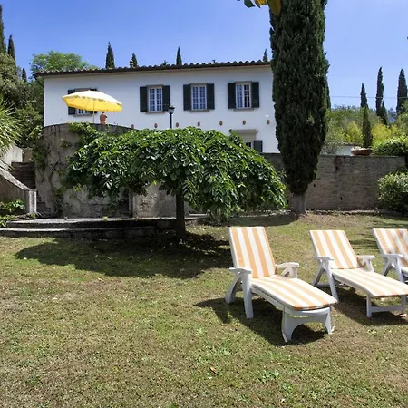 Vittoria Apartment